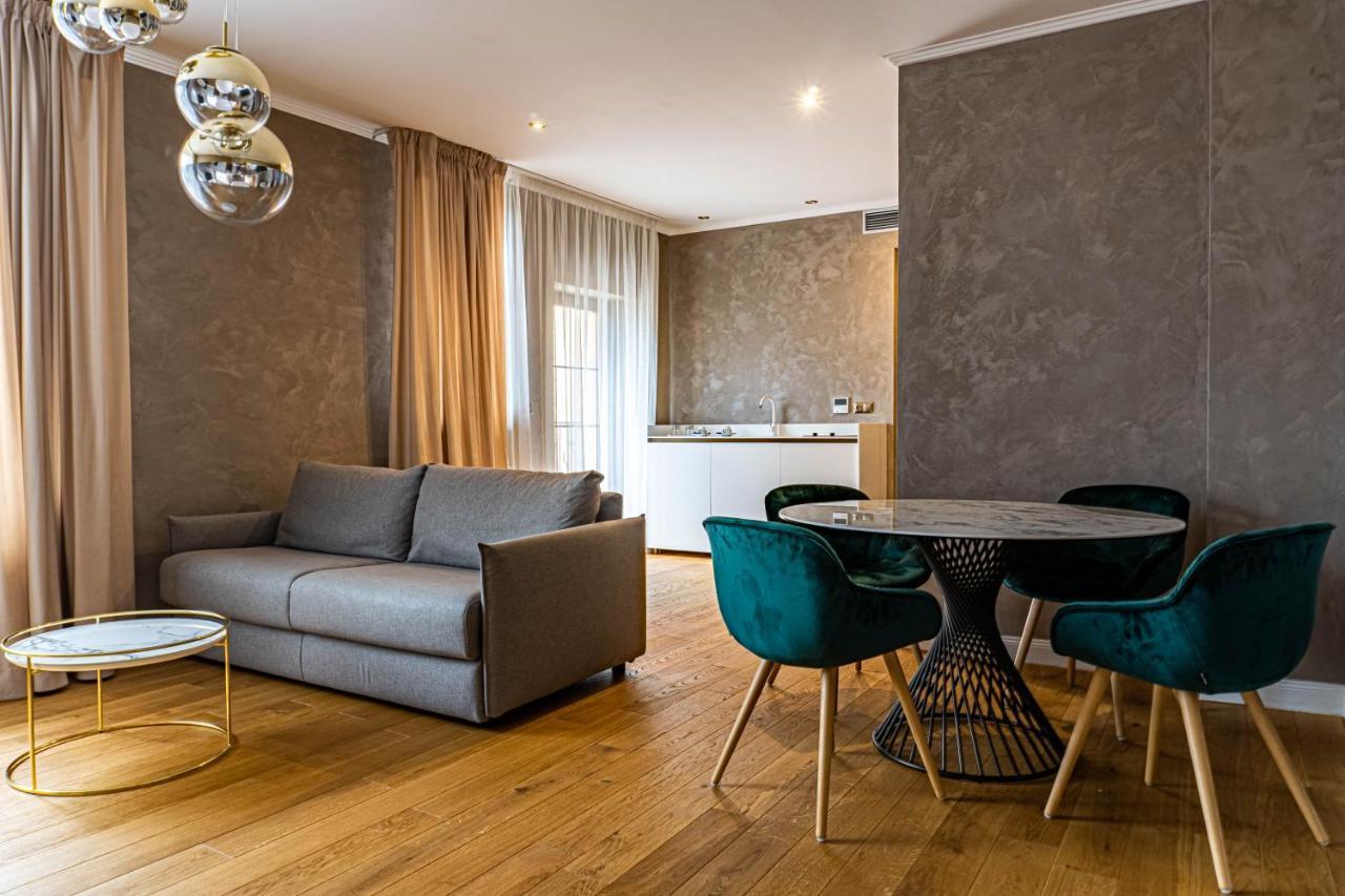 Rosso Aparthotel Michalovce Zewnętrze zdjęcie