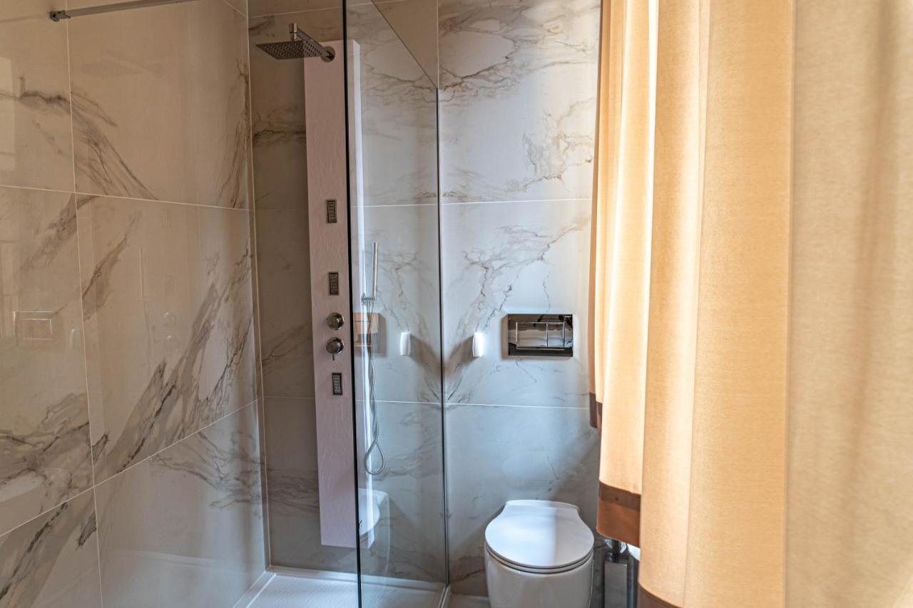 Rosso Aparthotel Michalovce Zewnętrze zdjęcie