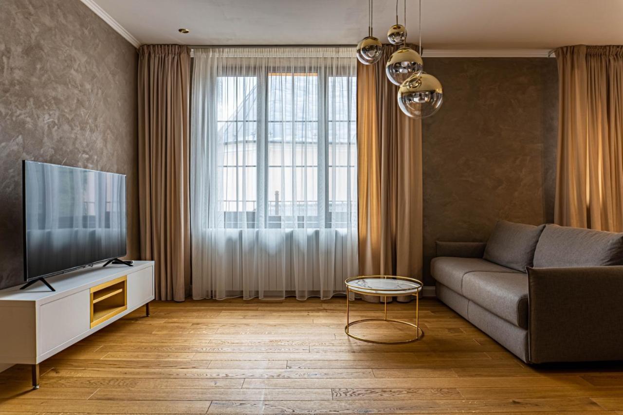Rosso Aparthotel Michalovce Zewnętrze zdjęcie