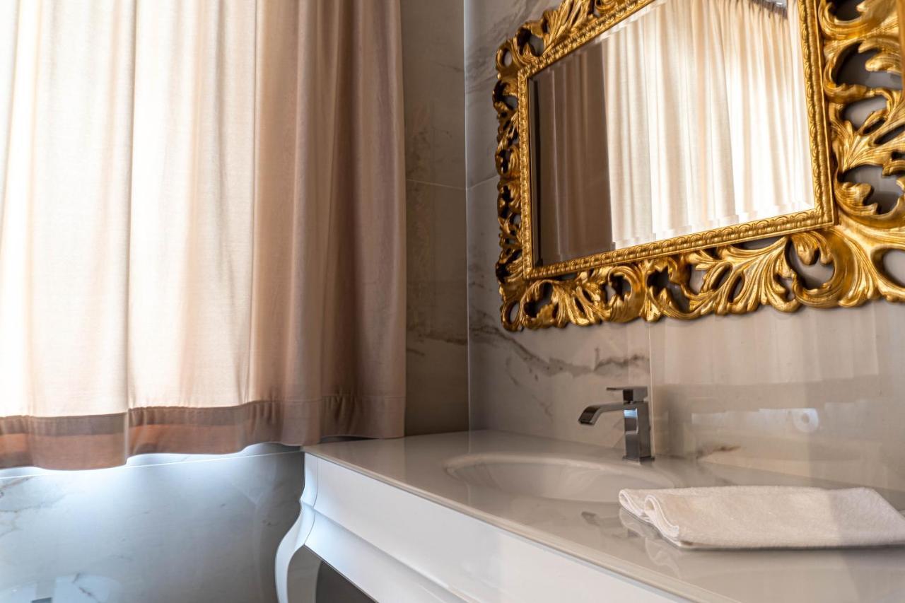 Rosso Aparthotel Michalovce Zewnętrze zdjęcie